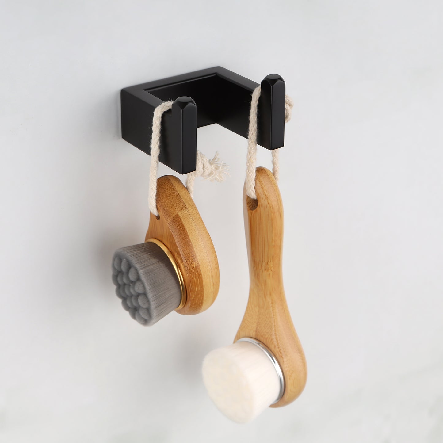 4- Piece Stainless Steel Bathroom Hardware Set